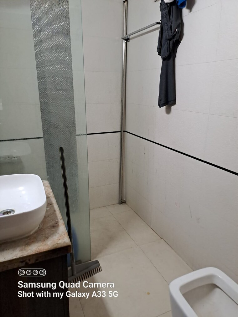 Bathroom, lajpat nagar 4 6+ Bedroom 4500 Sq.Ft. Independent House In Lajpat Nagar 4 Delhi 8636406