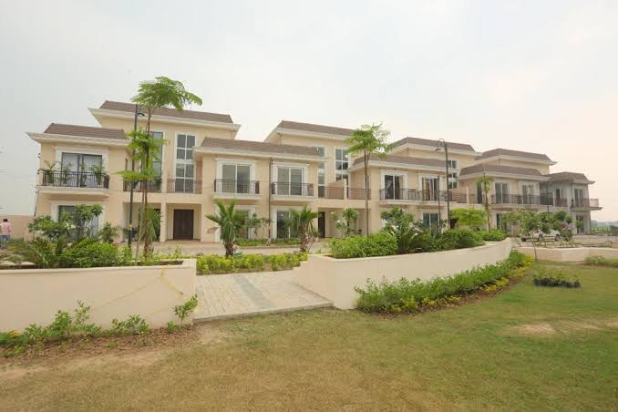 3 BHK Villa For Sale in Aerocity