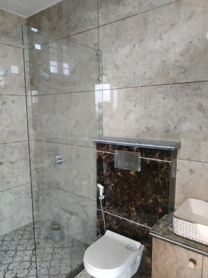 Furnished Amenities in 2 BHK Builder Floor at Sahastradhara Road – for Sale