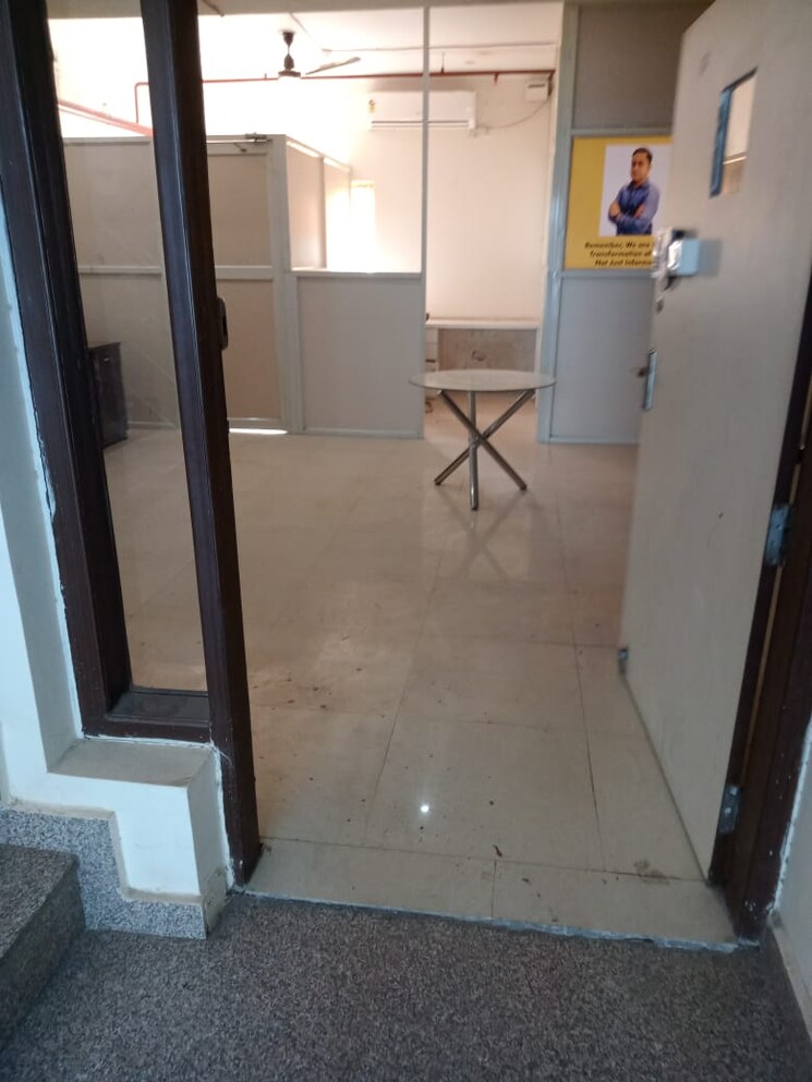 Floor Plan, spaze-itech-park Commercial Office Space 750 Sq.Ft. In Sector 49 Gurgaon 8636500