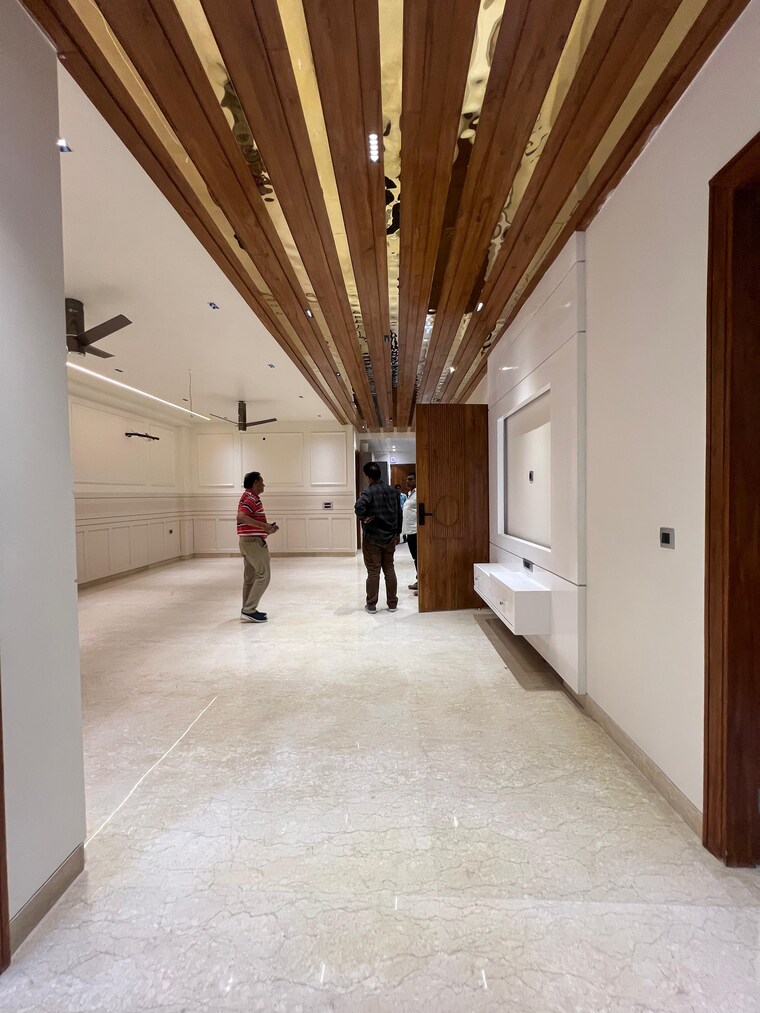 Room, surya nagar 4 Bedroom 3000 Sq.Ft. Builder Floor In Surya Nagar Ghaziabad 8636512