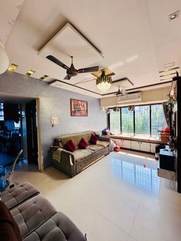 2 BHK Apartment For Rent in Siddhagiri CHS, Goregaon West