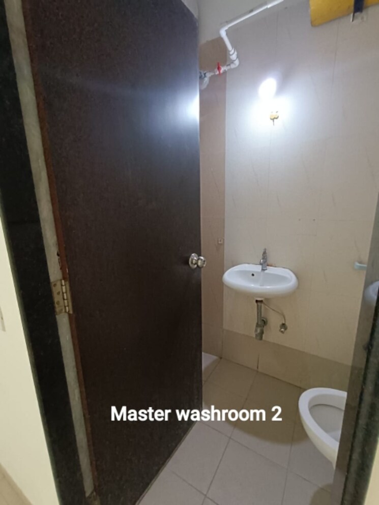 Bathroom, dheeraj-jade-residences 1.5 Bedroom 540 Sq.Ft. Apartment In Wagholi Pune 8636532