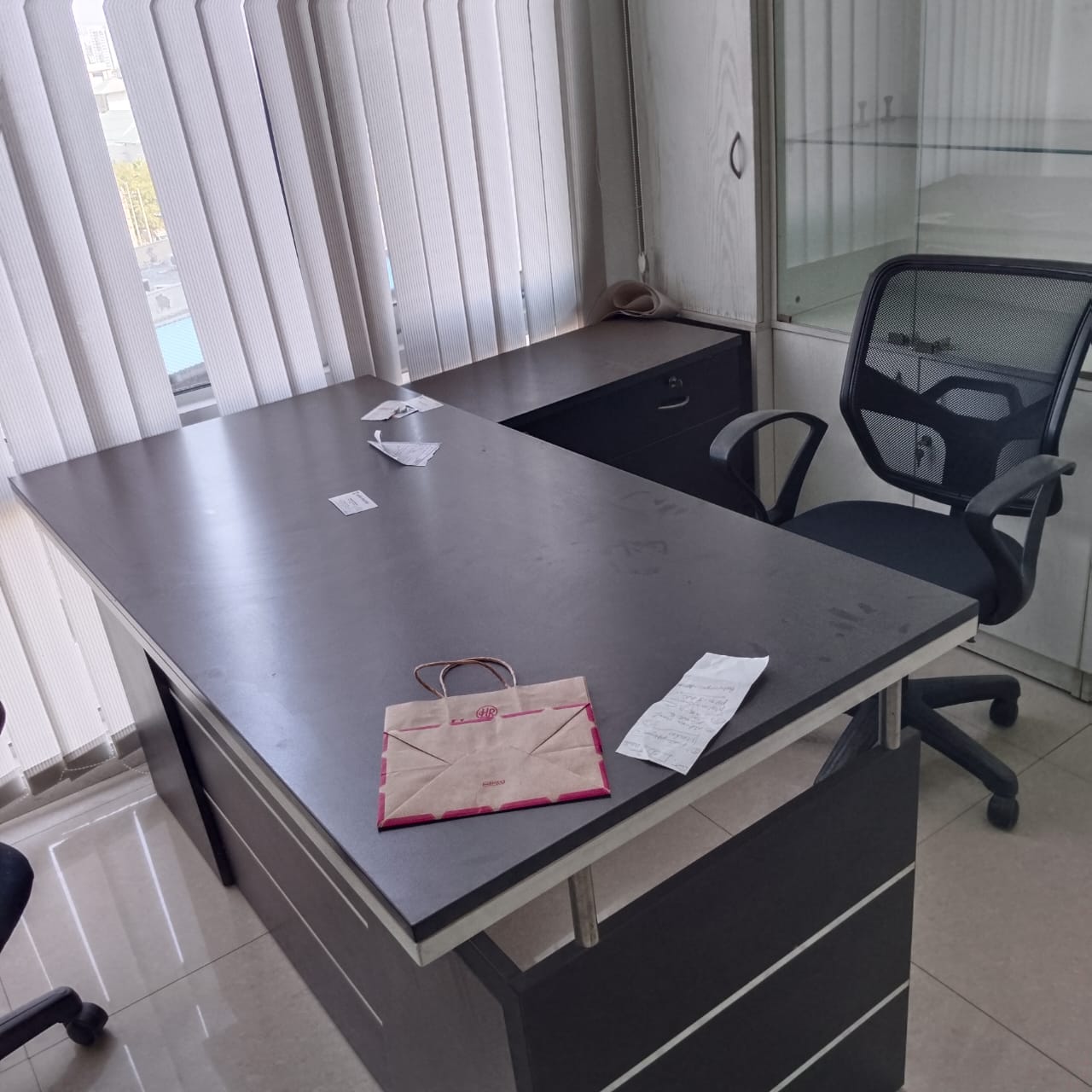 Office Space For Rent in Universal Trade Tower