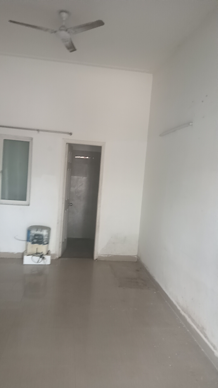 3 BHK + Servant Room 1742 Sq.Ft. Villa in Paramount Golfforeste Villas