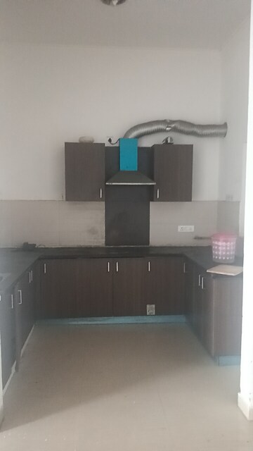 Kitchen in 3 BHK Villa at Paramount Golfforeste Villas, Zeta I Greater Noida – for Sale