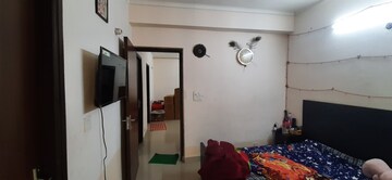 Furnished Amenities in 2 BHK Apartment at Supertech Sports Village, Knowledge Park V Greater Noida – for Rent
