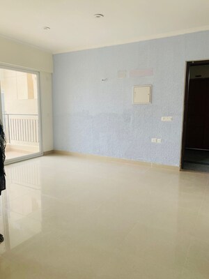 Room in 3 BHK Apartment at The Prestige City, Siddharth Vihar – for Sale