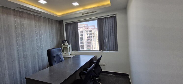 Team Area, spaze-itech-park Commercial Office Space 3000 Sq.Ft. In Sector 49 Gurgaon 8636562