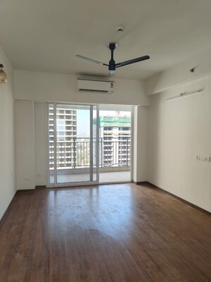 Room in 3 BHK Apartment at The Prestige City, Siddharth Vihar – for Sale