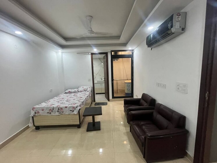 Living Room, pundrik-vihar 2.5 Bedroom 1000 Sq.Ft. Builder Floor In Pitampura Delhi 8636560