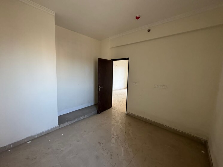 Room, the-prestige-city 3 Bedroom 1681 Sq.Ft. Apartment In Siddharth Vihar Ghaziabad 8636565