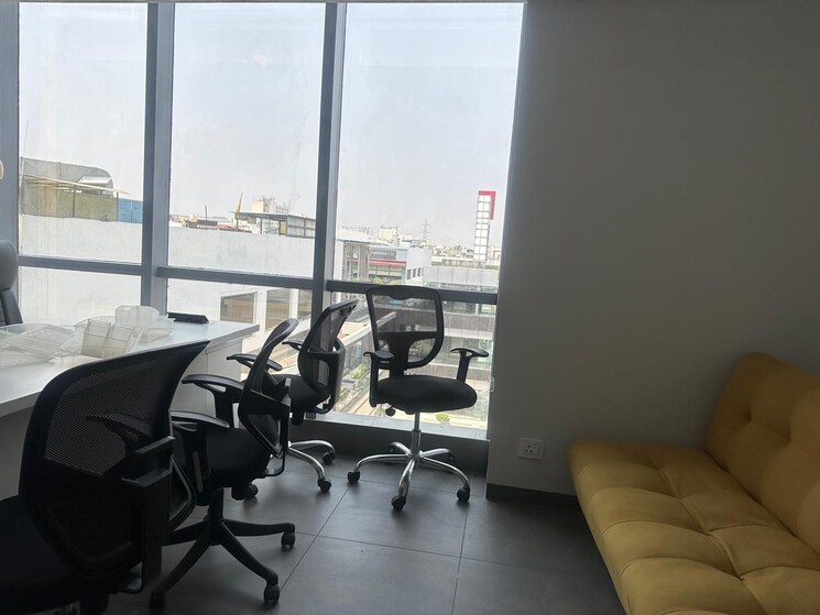 Team Area, eros-city-square Commercial Office Space 1000 Sq.Ft. In Sector 49 Gurgaon 8636566