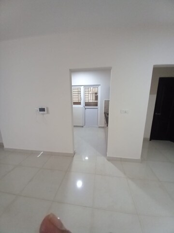  2.5 BHK Apartment at Shriram Luxor, Hennur Road – for Rent