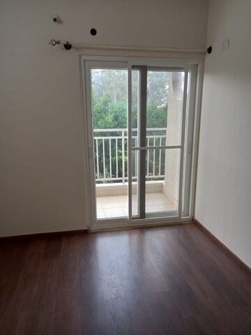 2.5 BHK Apartment For Rent in Shriram Luxor, Hennur Road