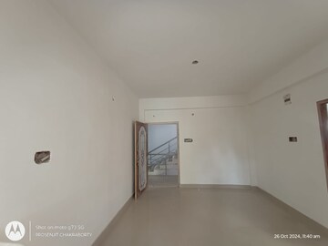 Room in 2 BHK Apartment at New Barrackpore – for Sale