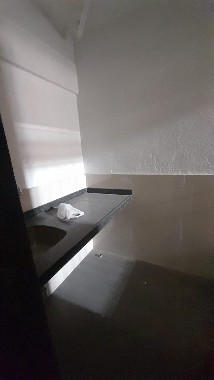 Bathroom, malpani-vivanta 2 Bedroom 644 Sq.Ft. Apartment In Balewadi Pune 8636673