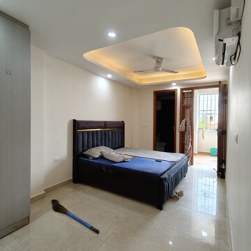 Living Room in 3 BHK Builder Floor at Chattarpur – for Rent