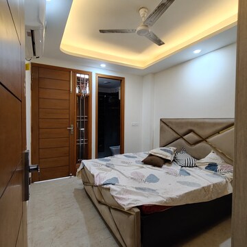 Bedroom in 3 BHK Builder Floor at Chattarpur – for Rent