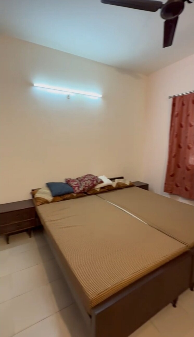 Room, gomti nagar 2 Bedroom 740 Sq.Ft. Apartment In Gomti Nagar Lucknow 8454279