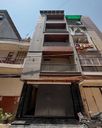 2 BHK Builder Floor For Rent in Shastri Nagar