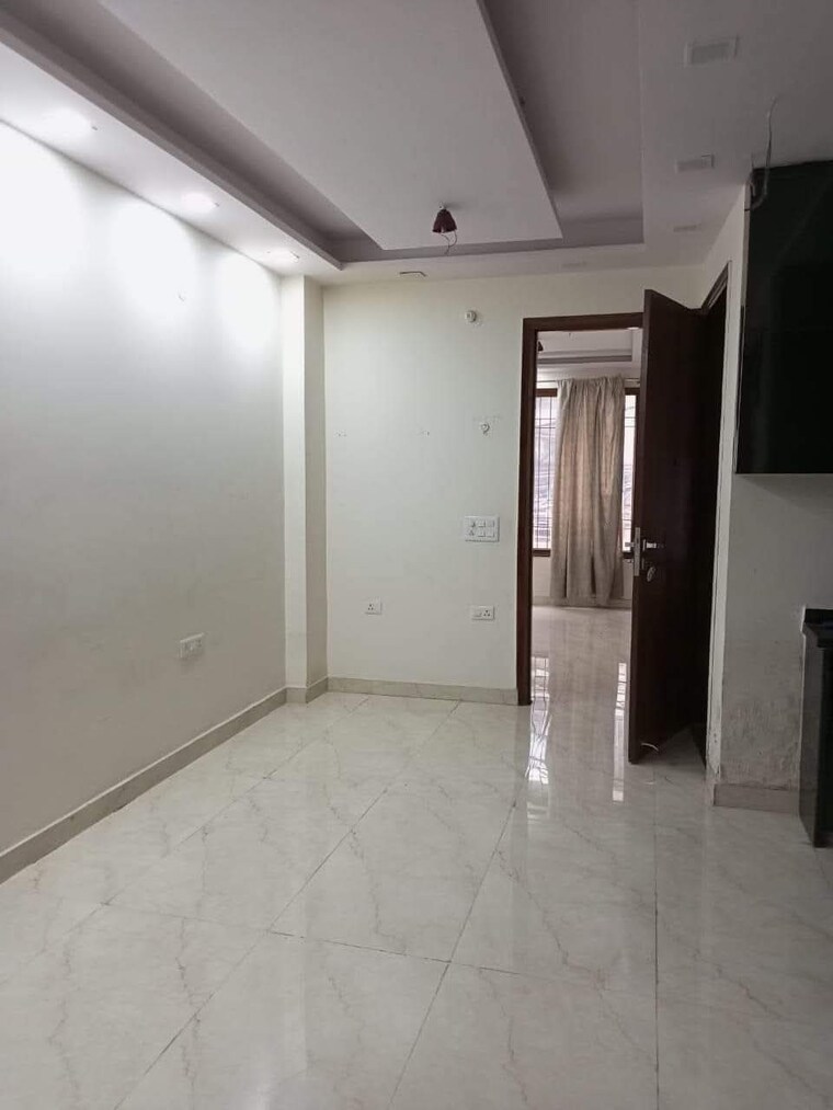 Room, shastri nagar 2 Bedroom 500 Sq.Ft. Builder Floor In Shastri Nagar Delhi 8636702