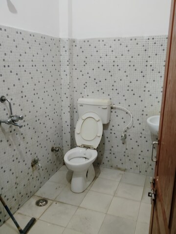 2 BHK Independent House For Rent in Kalyanpur East
