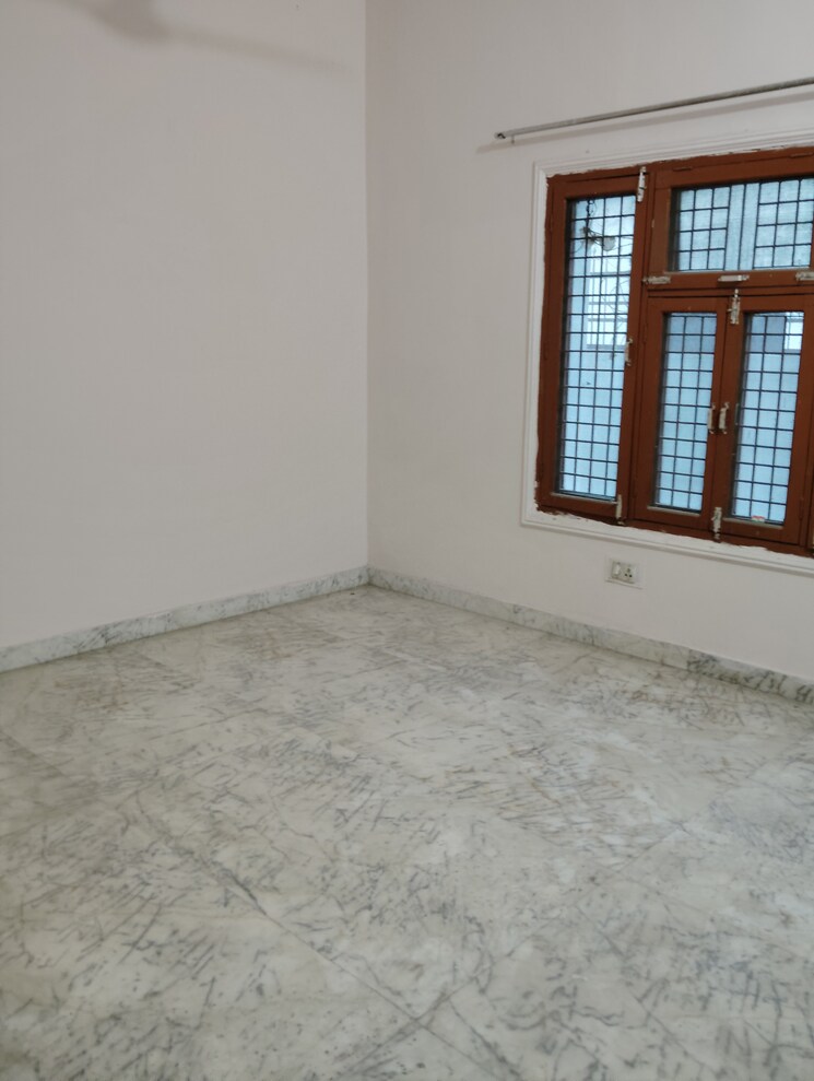Room, kalyanpur east 2 Bedroom 1500 Sq.Ft. Independent House In Kalyanpur East Lucknow 8636705