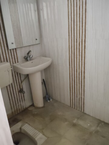Bathroom in 2 BHK Independent House at Jankipuram – for Rent