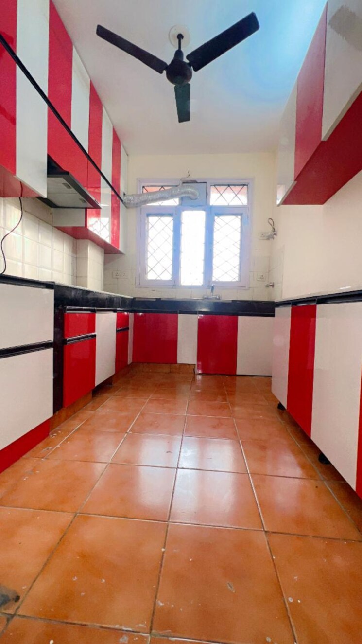 Kitchen, tedhi pulia 2 Bedroom 1500 Sq.Ft. Apartment In Tedhi Pulia Lucknow 8636708