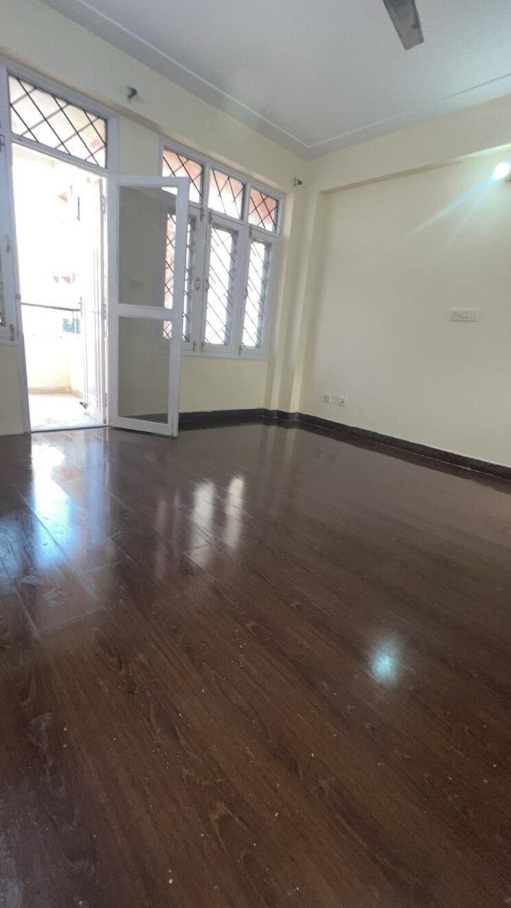 Room, tedhi pulia 2 Bedroom 1500 Sq.Ft. Apartment In Tedhi Pulia Lucknow 8636708