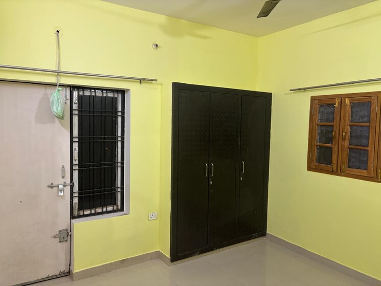 Room, jankipuram extension 3 Bedroom 1800 Sq.Ft. Independent House In Jankipuram Extension Lucknow 8636710