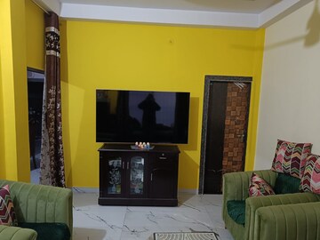 Furnished Amenities in 3 BHK Independent House at Jankipuram – for Rent
