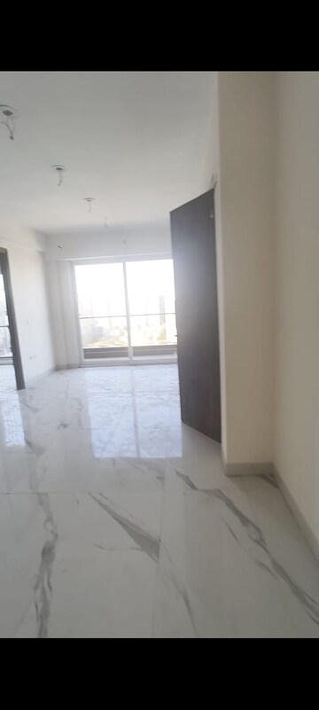 2 BHK Apartment For Rent in MRG The Balcony, Sector 93