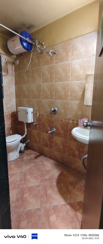 Bathroom in 1 RK Independent House at Vitthal Nagar – for Rent