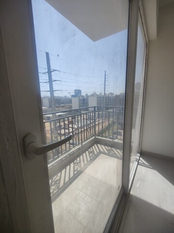 Balcony in 2.5 BHK Builder Floor at Smart World Gems, Sector 89 – for Rent