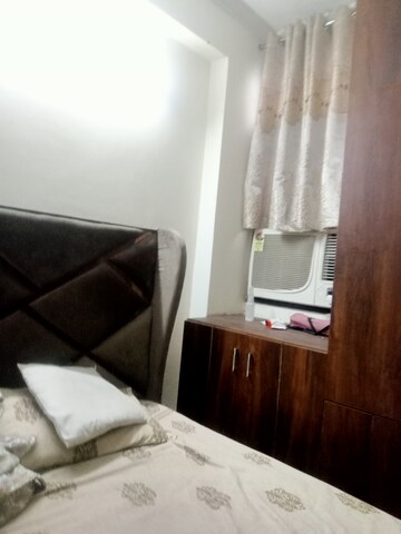 Bedroom in 1 BHK Builder Floor at Neb Sarai – for Rent