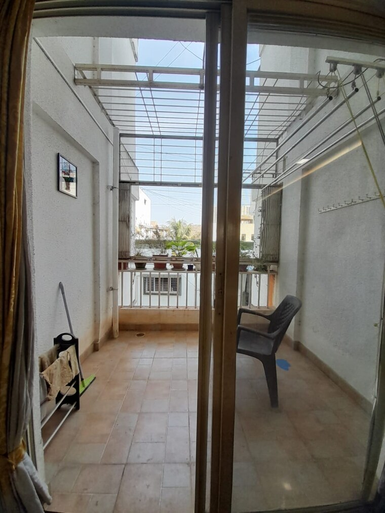 Balcony, karve nagar 3 Bedroom 1300 Sq.Ft. Apartment In Karve Nagar Pune 8636763