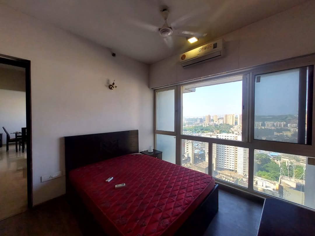 2 BHK Apartment For Rent in Omkar Ananta