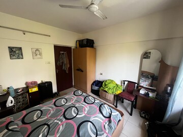 Bedroom in 3 BHK Apartment at Darode Jog Blossom Bouleward, Koregaon Park – for Rent