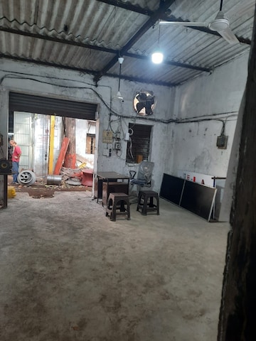 Parking in  Warehouse at Haria Industrial Estate, Shivai Nagar – for Rent