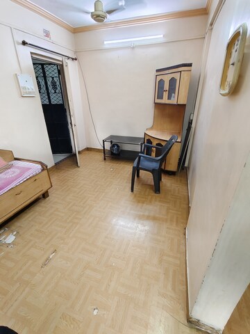 Room in 1 BHK Apartment at Popular Heights, Koregaon Park – for Rent