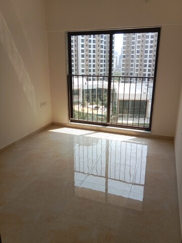 1 BHK Apartment For Rent in Sunteck Maxxworld, Naigaon East