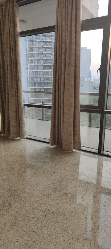 Room in 3 BHK Apartment at Ireo The Grand Arch, Sector 58 – for Rent