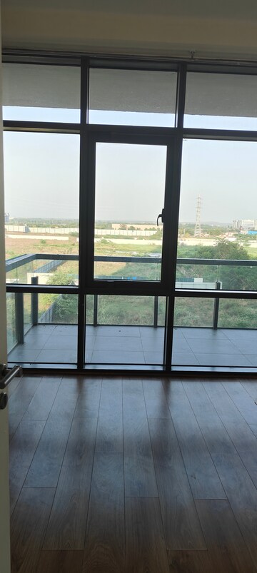 Room in 4 BHK Apartment at Ireo The Grand Arch, Sector 58 – for Rent