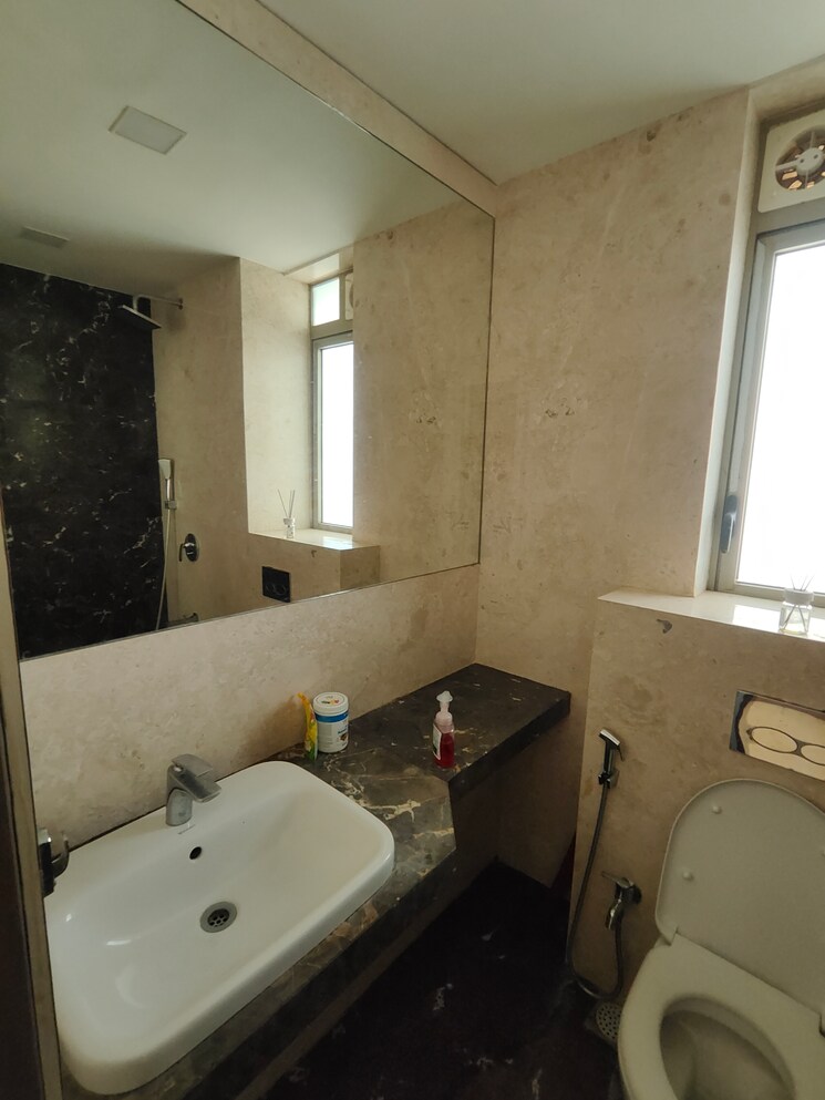 Master Bedroom, transcon-triumph-tower 3 Bedroom 1336 Sq.Ft. Apartment In Andheri West Mumbai 8636851