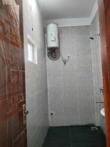 Bathroom in 1 BHK Independent House at Indira Nagar – for Rent