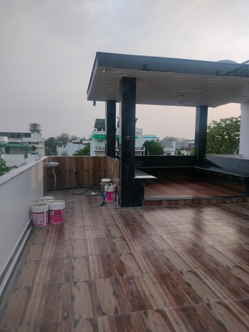 Swimming Pool in 1 BHK Independent House at Indira Nagar – for Rent