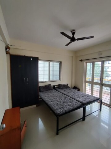 Room in 2 BHK Apartment at Vishal Nagar – for Rent