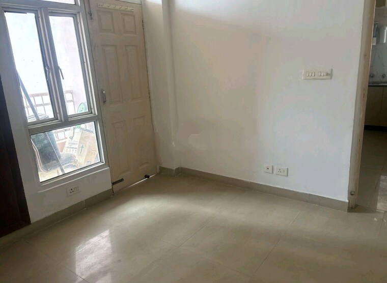 Room, supertech-cape-town 2 Bedroom 1150 Sq.Ft. Apartment In Sector 74 Noida 8636869
